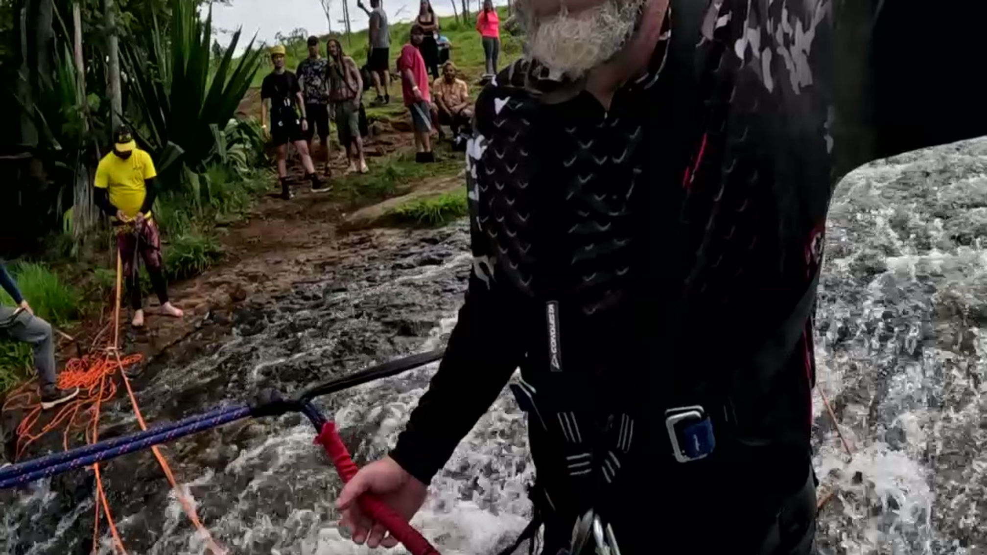 Rope Jump Cachoeira Da Fumaça
